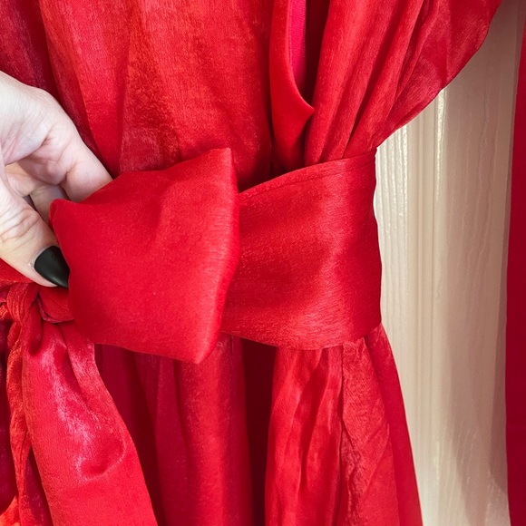 RedDress Boutique XS NEW maxi dress, wrap top slit on the skirt. Christmas Dress - Picture 5 of 9